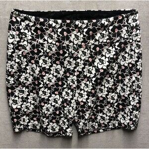 Teezher Athletic Shorts Size 3X Black Floral Side Hip Pockets Workout Exercise